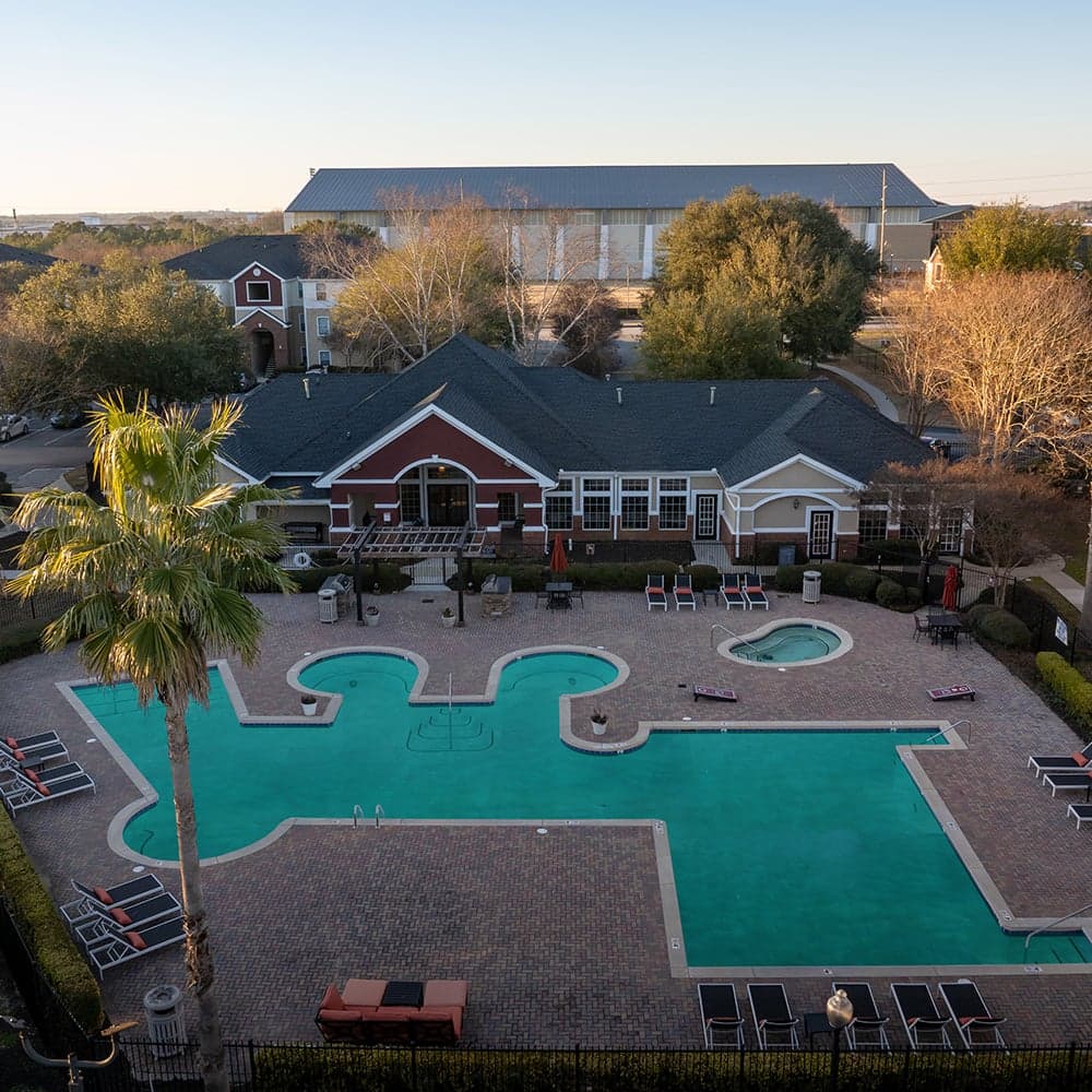 Pool-RBS-21-Oaks-7