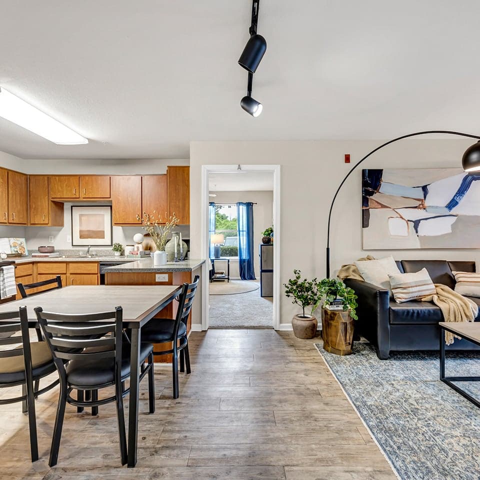 3-print-21-National-Guard-128