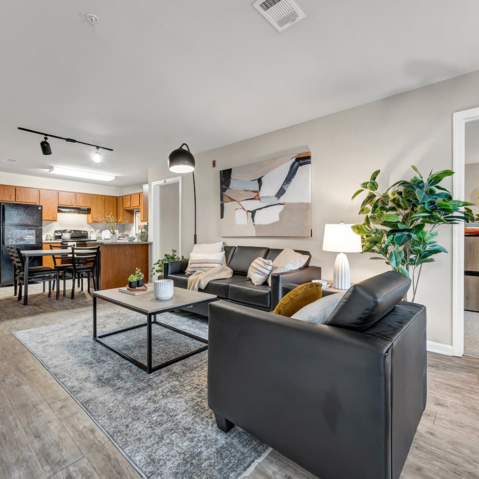 6-print-21-National-Guard-124