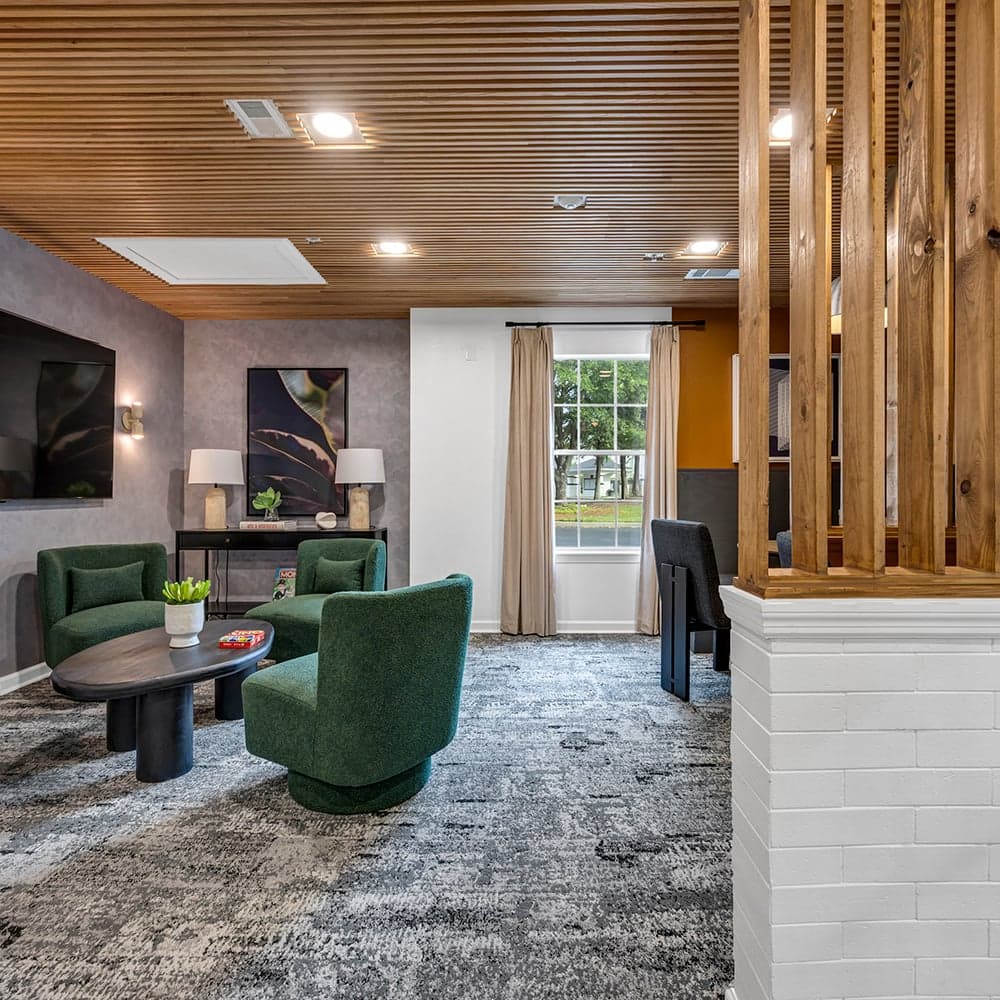 11-Clubroom-12-21-Oaks